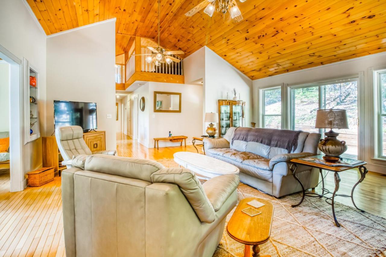 Doe Heights Chalet Batesville Exterior foto